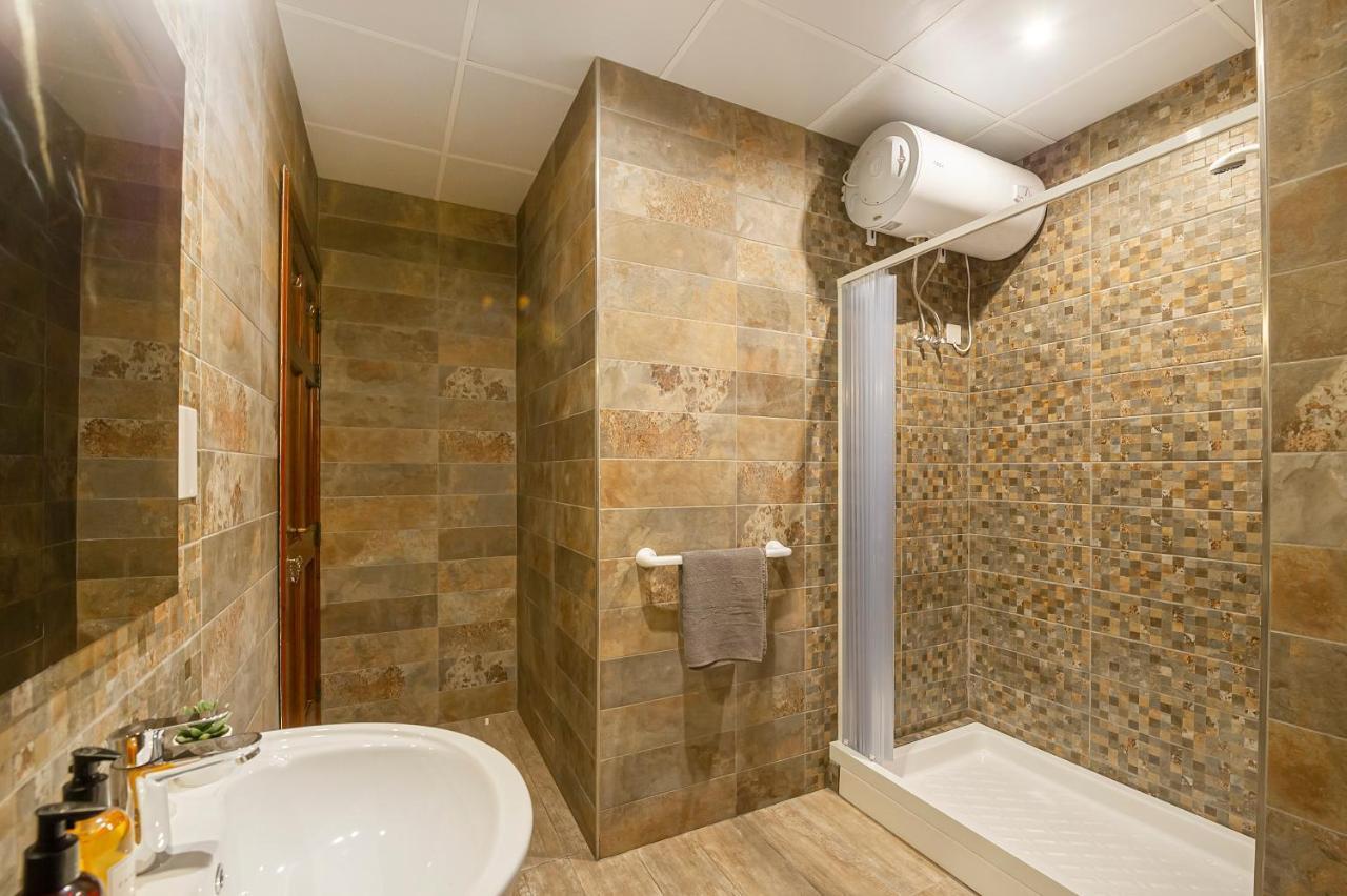 Summer Breeze 3 Bedroom Family Maisonette With Sunny Terrace In Mellieha - By Getawaysmalta Bagian luar foto